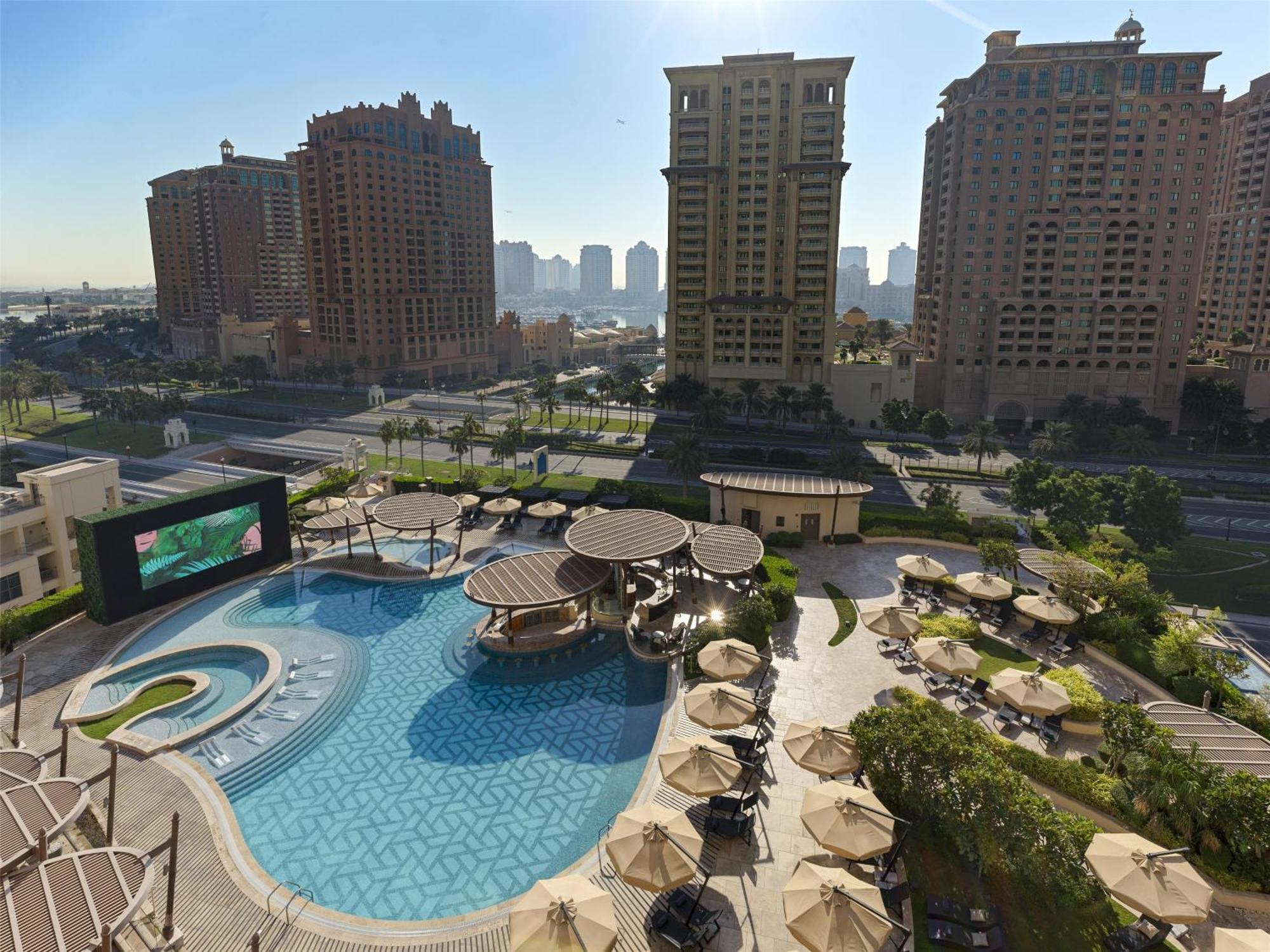 Hilton The Pearl Resort 5*